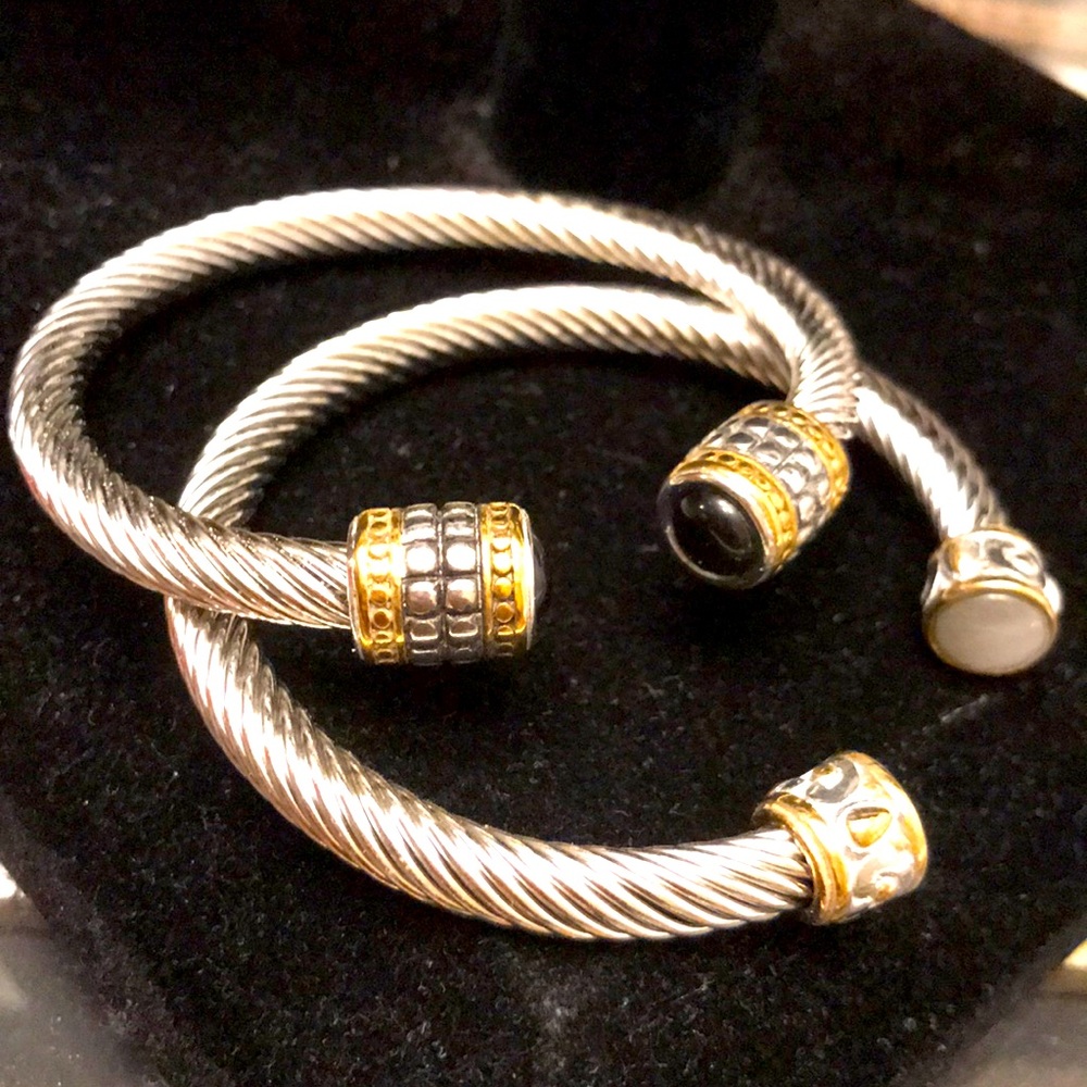 Cable bracelet